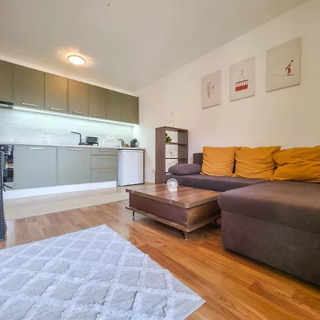 Cozy 1bd Flat In Pirin Sense By Flat Manager Apartmán